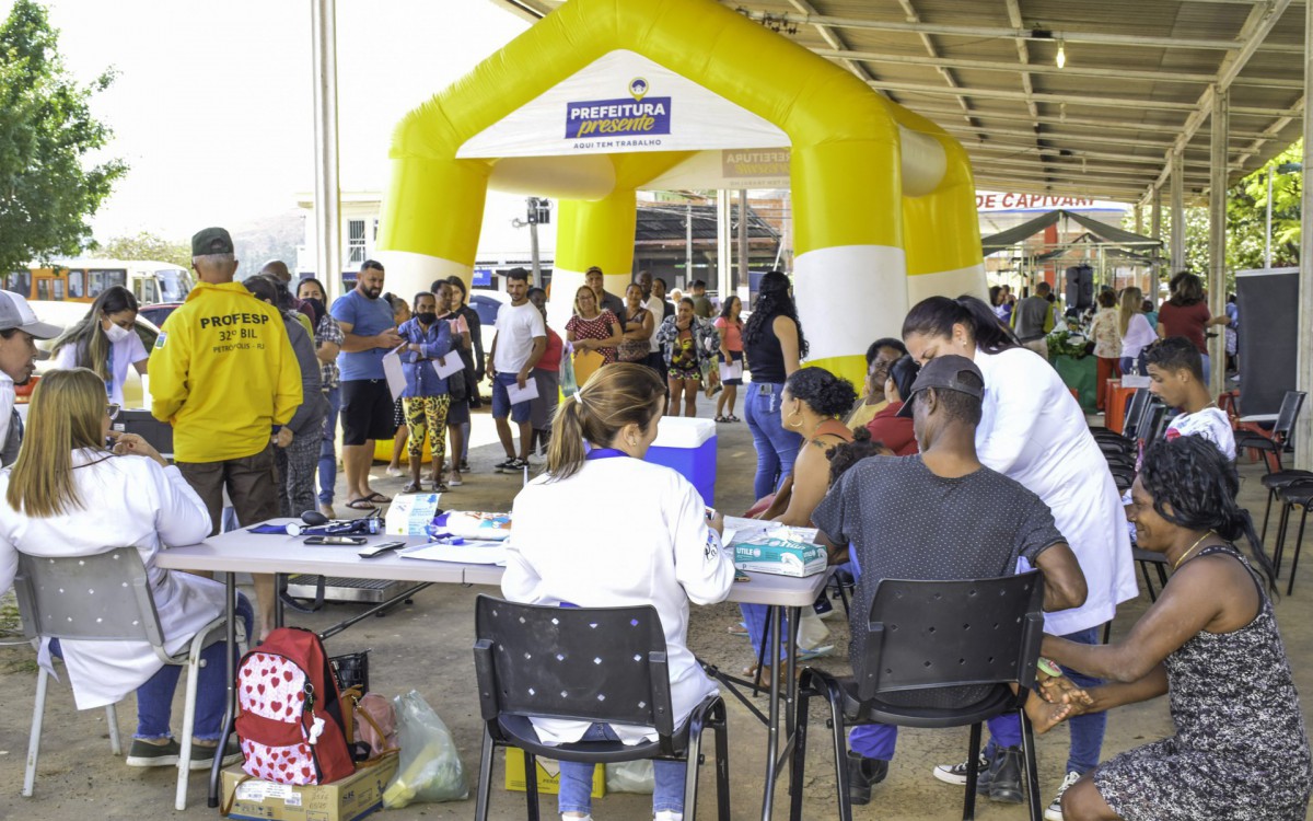 Prefeitura Presente percorre localidades de Paty