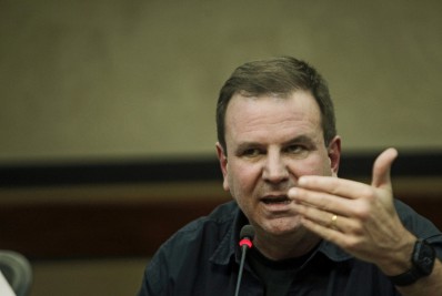 Paes anuncia reforço da GM na segurança da cidade após ataques no Planalto