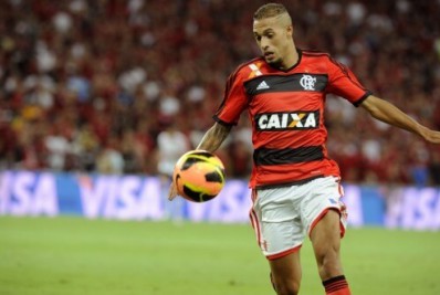 Campeão da Copa do Brasil de 2013 pelo Flamengo é anunciado por clube do Rio de Janeiro