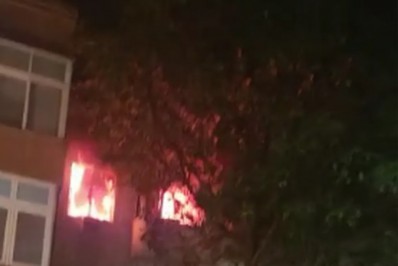 Prédio no Leblon é atingido por incêndio