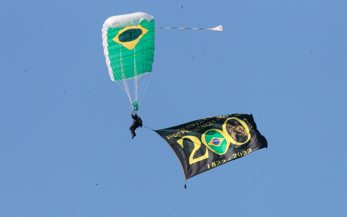Evento cívico militar em Copacabana, Zona Sul do Rio de Janeiro, com a presença do Presidente da República, Jair Bolsonaro. - Reginaldo Pimenta / Agência O Dia