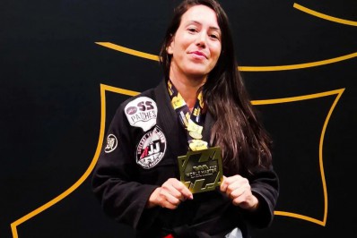 Lutadora de Belford Roxo conquista o bronze no Mundial Master de Jiu-Jitsu