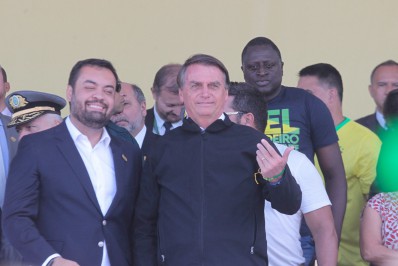 Comemorações do Bicentenário da Independência assumem tom de comícios eleitorais