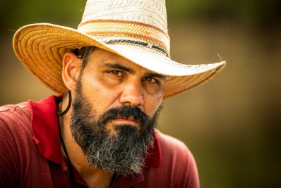 Após cena da morte de Tenório, Juliano Cazarré começa a se despedir de 'Pantanal': 'Foi especial'