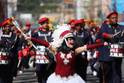 Mais de 20 mil pessoas comparecem ao desfile de 7 de Setembro 