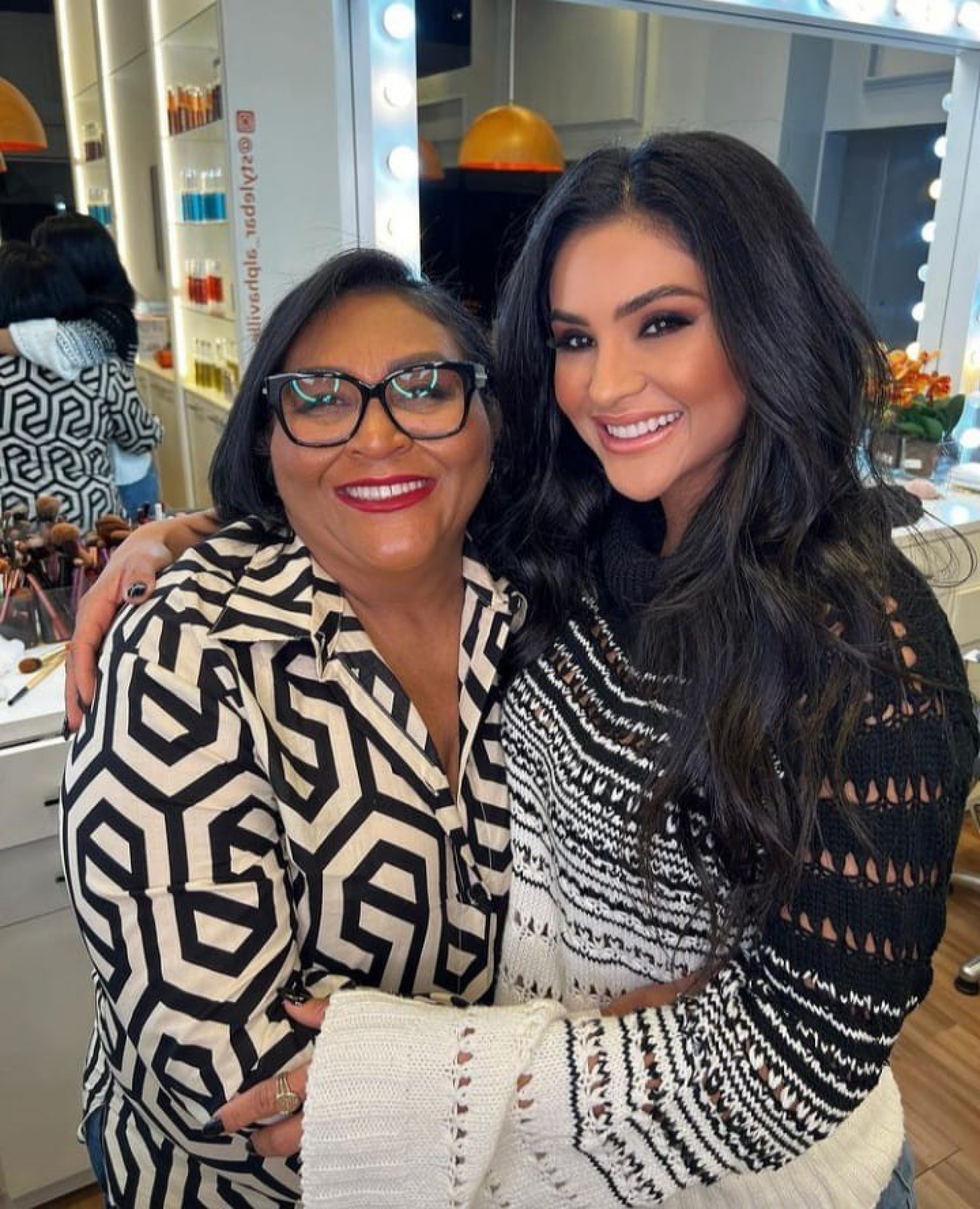 Mãe de Mileide Mihaile está curada do câncer  - Reprodução/Instagram