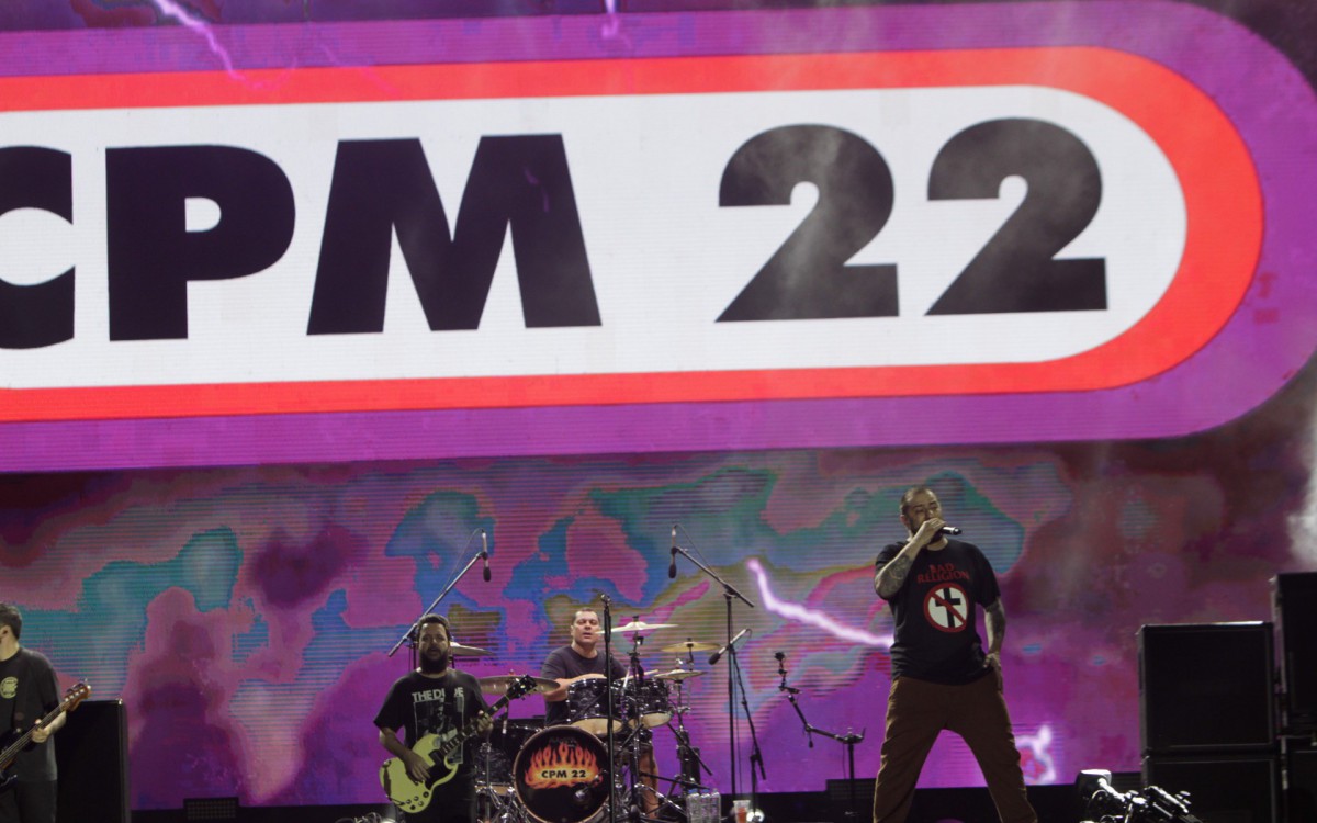 CPM 22  apresenta show, no palco mundo, durante o Quarto dia do Festival Rock In Rio, realizado na Cidade do Rock, Zona Oeste do Rio de Janeiro, neste quinta-Feira (08). - Marcos Porto/Agencia O Dia