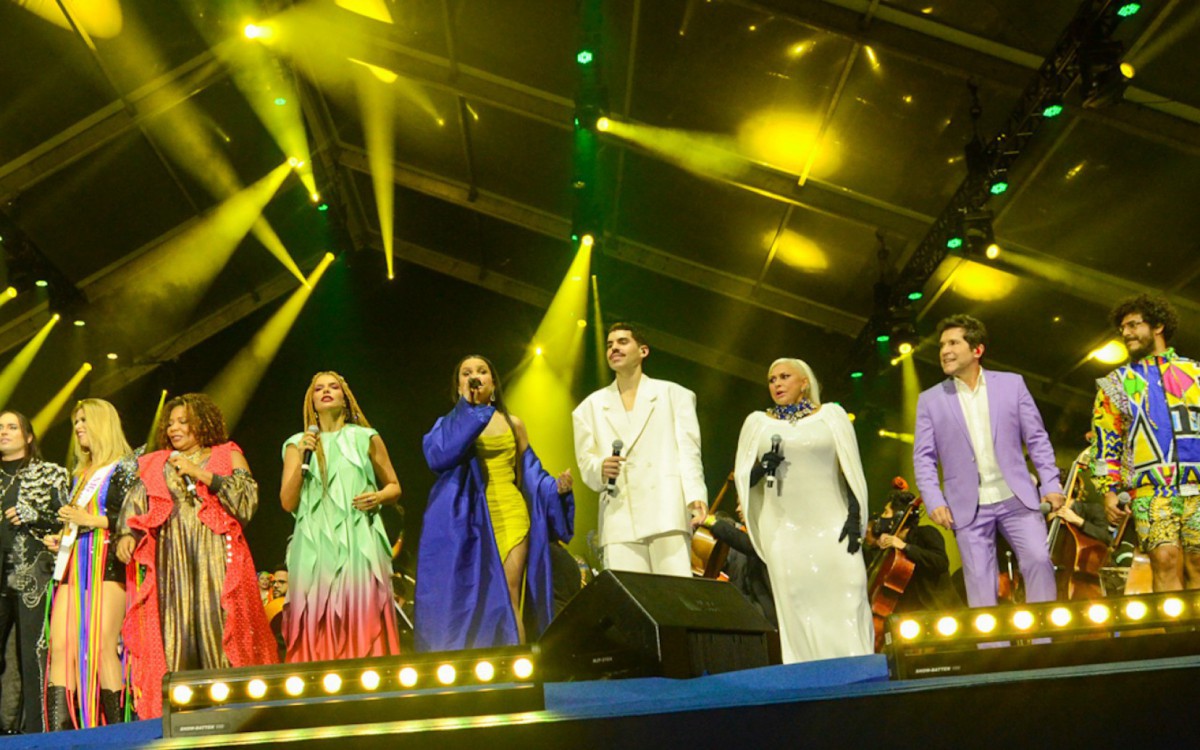 Famosos se apresentam em homenagem ao Bicenten&aacute;rio da Independ&ecirc;ncia do Brasil, em S&atilde;o Paulo, nesta quarta-feira