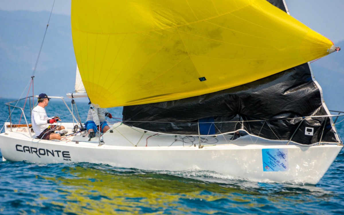 Um dos favoritos ao t&iacute;tulo na Semana da Vela em Angra