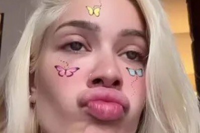 Após maternidade, Karoline Lima fala sobre pressão estética: 'Ou você é impecável ou é feia'