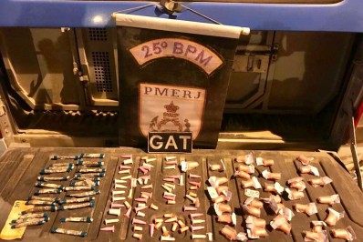 Adolescente de 14 anos é apreendido com drogas em Araruama