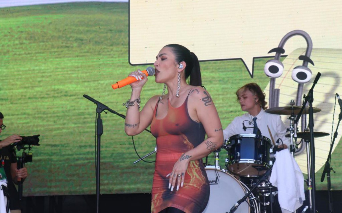 Cleo no Palco Supernova do Rock in Rio