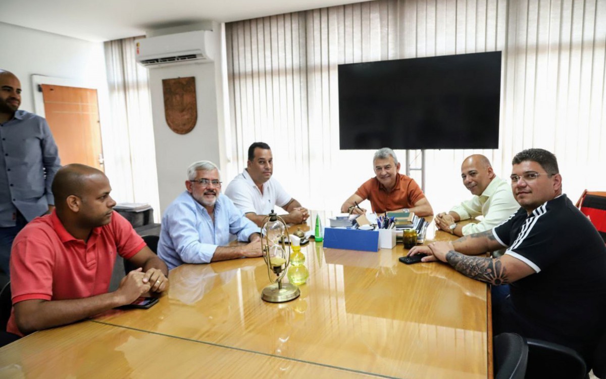 Parceria da prefeitura com o Governo do Estado, intermediada pelo deputado estadual Valdecy da Sa&uacute;de, est&aacute; trazendo 73 milh&otilde;es de reais para as obras