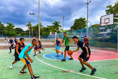 Centro esportivo oferece mais de mil vagas gratuitas para atividades na Zona Oeste