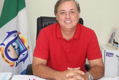 Apesar de recurso negado pelo TRE, Alexandre Martins, Prefeito de Búzios, continua no cargo e defesa afirma reverter situação