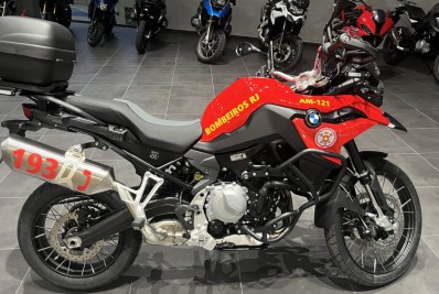 Corpo de Bombeiros apresenta novos modelos de motocicletas de socorro e emergência da frota