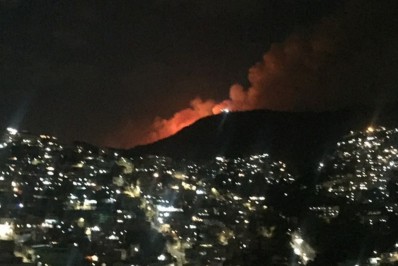 Incêndio atinge a Serra do Curral, em Belo Horizonte