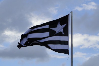 SAF do Botafogo consegue reverter decisão sobre venda de jogadores