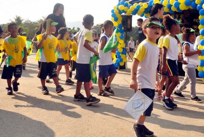 Bairro da Lagoa realiza desfile em comemoração à Independência