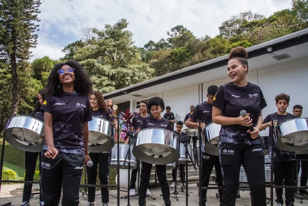 Porto Real recebe apresentação do Tambores de Aço