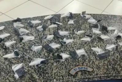PM apreende adolescente com cocaína na Lapa