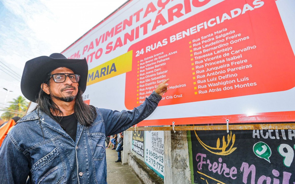 O pedreiro Vagner Gomes relembrou a dificuldade dos moradores em dias de chuva