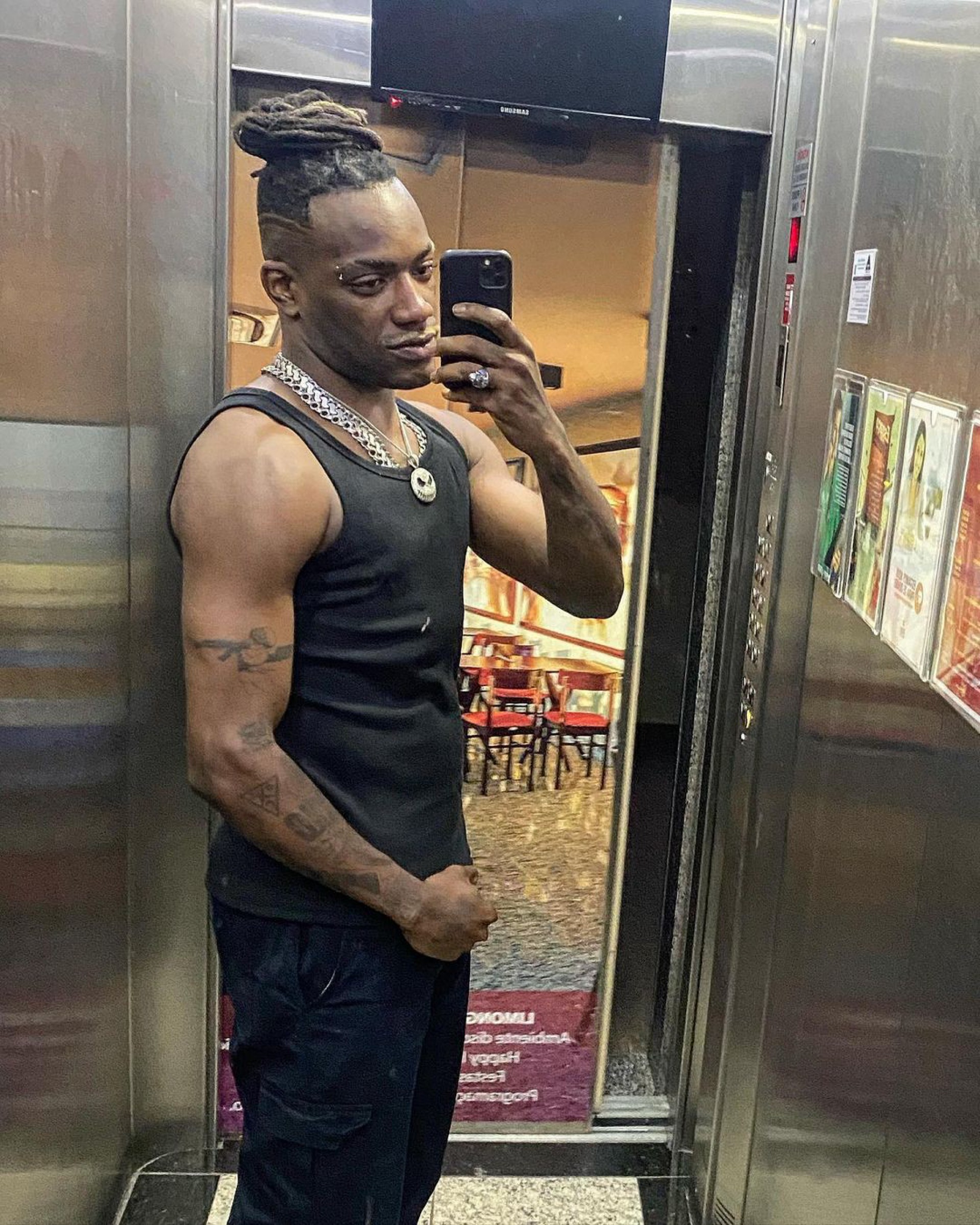 Pelé Milflows - Reprodução Internet