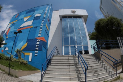 Música e poesia no Teatro Municipal de São Gonçalo