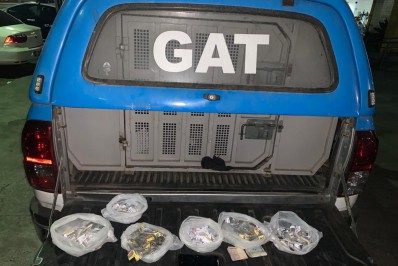GAT prende homem com drogas em Cabo Frio