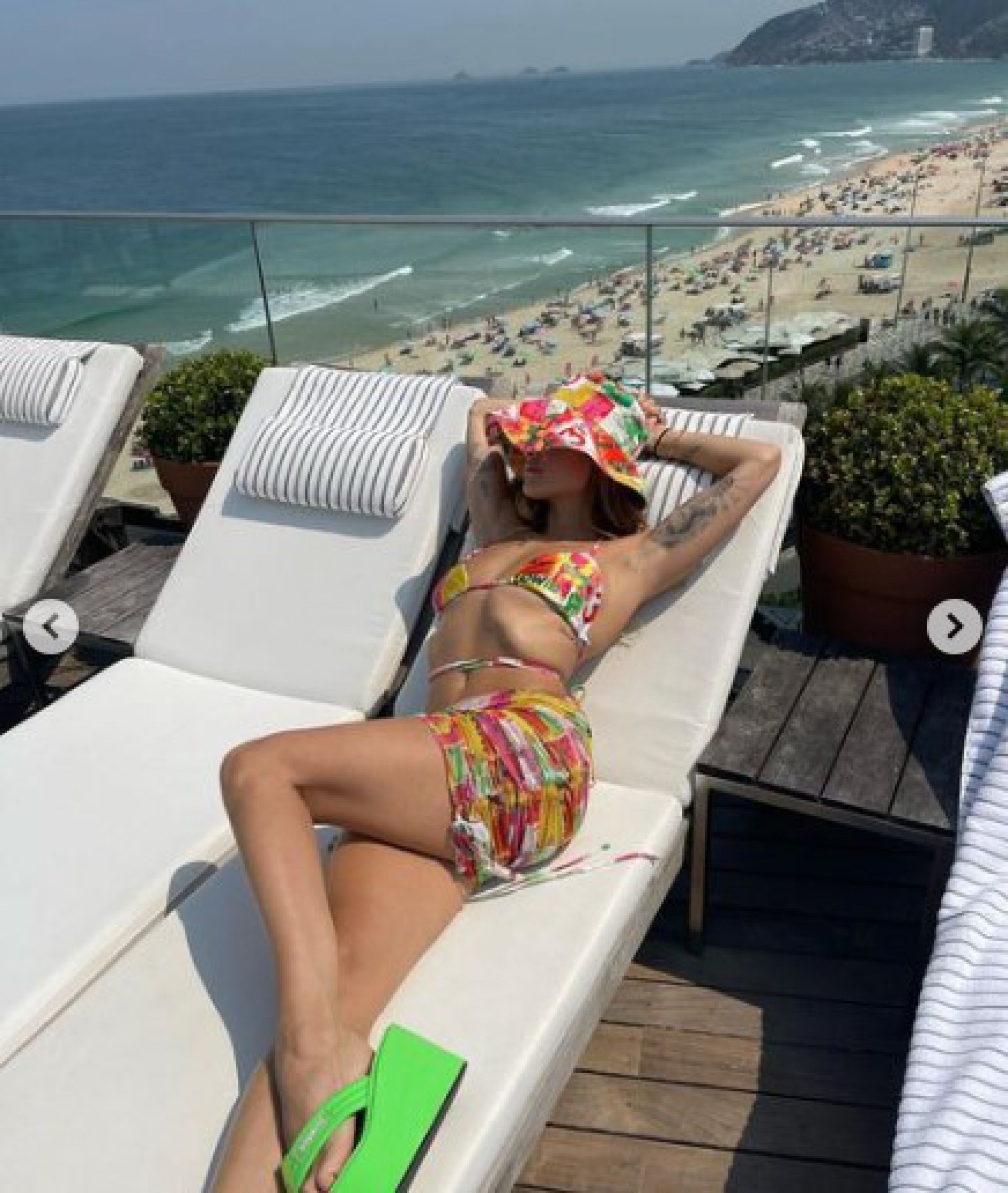 Rita Ora aproveita últimos dias no Rio de Janeiro - Reprodução Internet