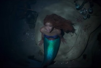 Halle Bailey se manifesta sobre ataques racistas após sua escalação em ‘A Pequena Sereia’