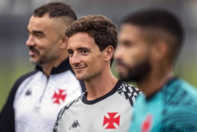 Após três meses, Vasco demite ex-estagiário de Mourinho contratado para ser auxiliar