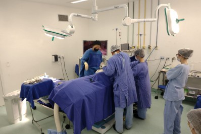 Pela primeira vez, Centro Cirúrgico do Hospital Alcides Carneiro funciona com a capacidade total