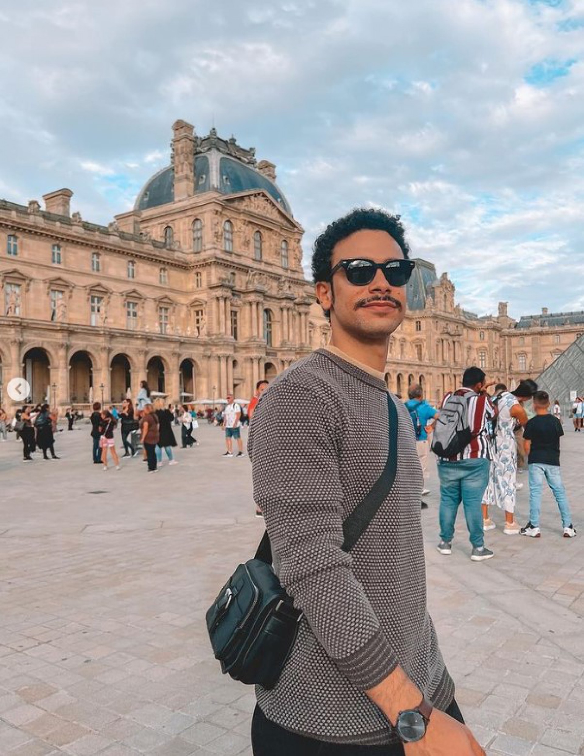 Sérgio Malheiros e Sophia Abrahão abrem álbum de viagem a Paris - Reprodução/Instagram