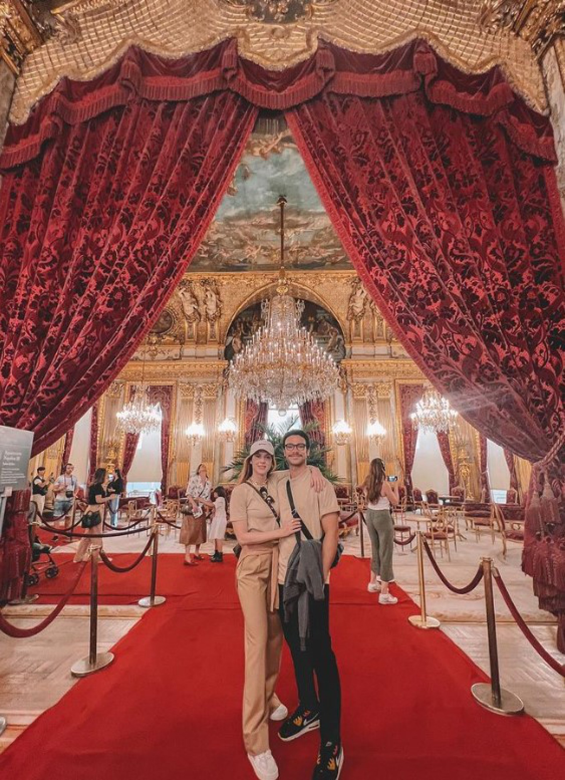 Sérgio Malheiros e Sophia Abrahão abrem álbum de viagem a Paris - Reprodução/Instagram