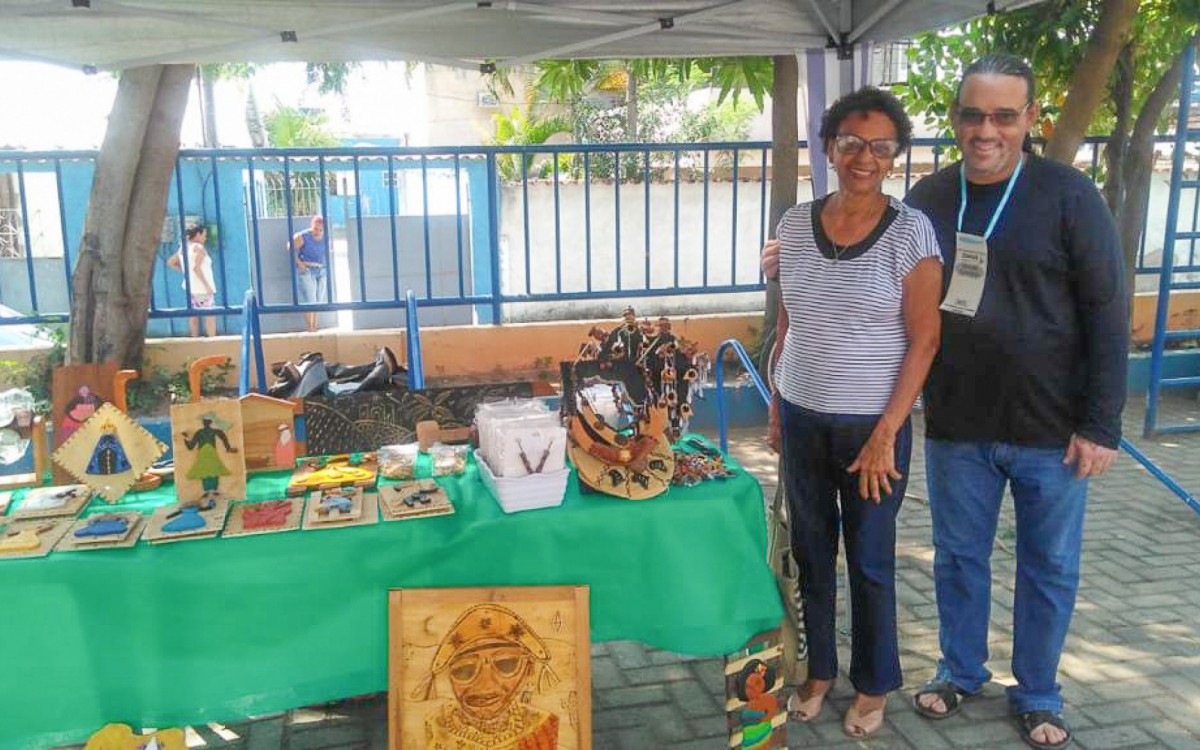 Praça Sete Anões teve Feira de Mães de Autistas Empreendedoras