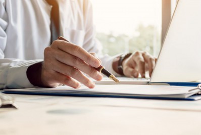 Digitalização de processos traz economia milionária aos cofres públicos