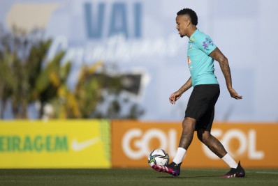 Militão volta a treinar pelo Real Madrid e não será problema para a Seleção