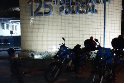 Moto com numeração de motor suprimida é apreendida em São Pedro da Aldeia