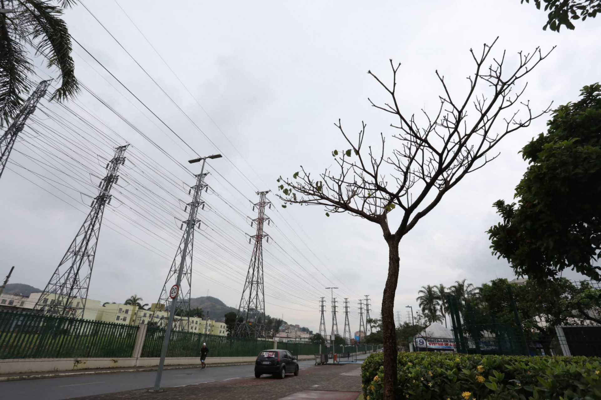 Parque Madureira, na Zona Norte, em dia de chuva - Pedro Ivo/ Agência O Dia
