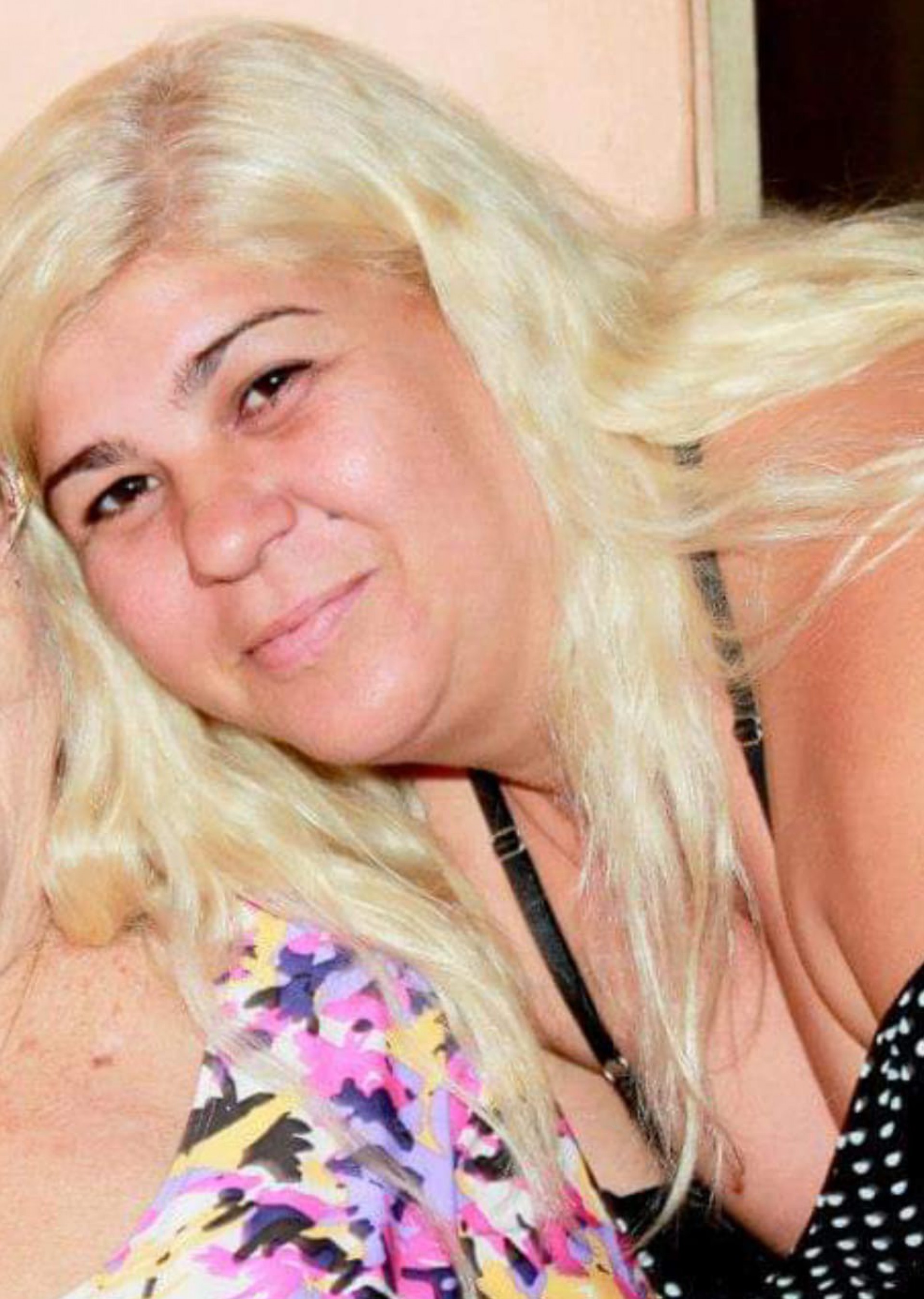 Andreia estava a caminho da delegacia quando passou mal 