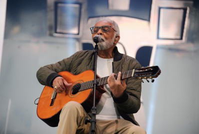 Gilberto Gil e Liniker se apresentam no Coala Festival