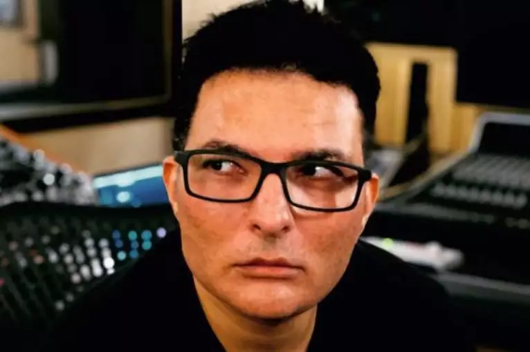 Cantor Leandro Lehart é condenado a 9 anos de prisão por estupro e cárcere privado