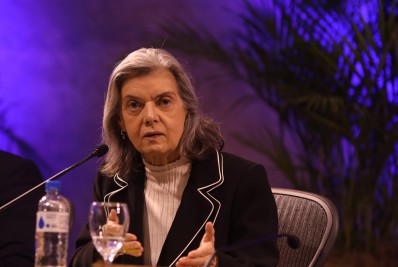 No Rio, Cármen Lúcia cita 'luta' pela igualdade de gênero na política