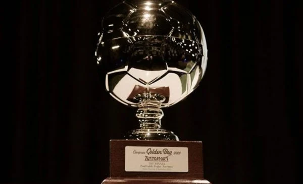 Bola de Ouro 2021: Confira os finalistas ao prêmio de melhor goleiro do  mundo - Futebol Internacional - Br - Futboo.com