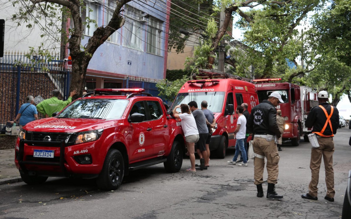 Explosão tem duas vítimas  - Cleber Mendes