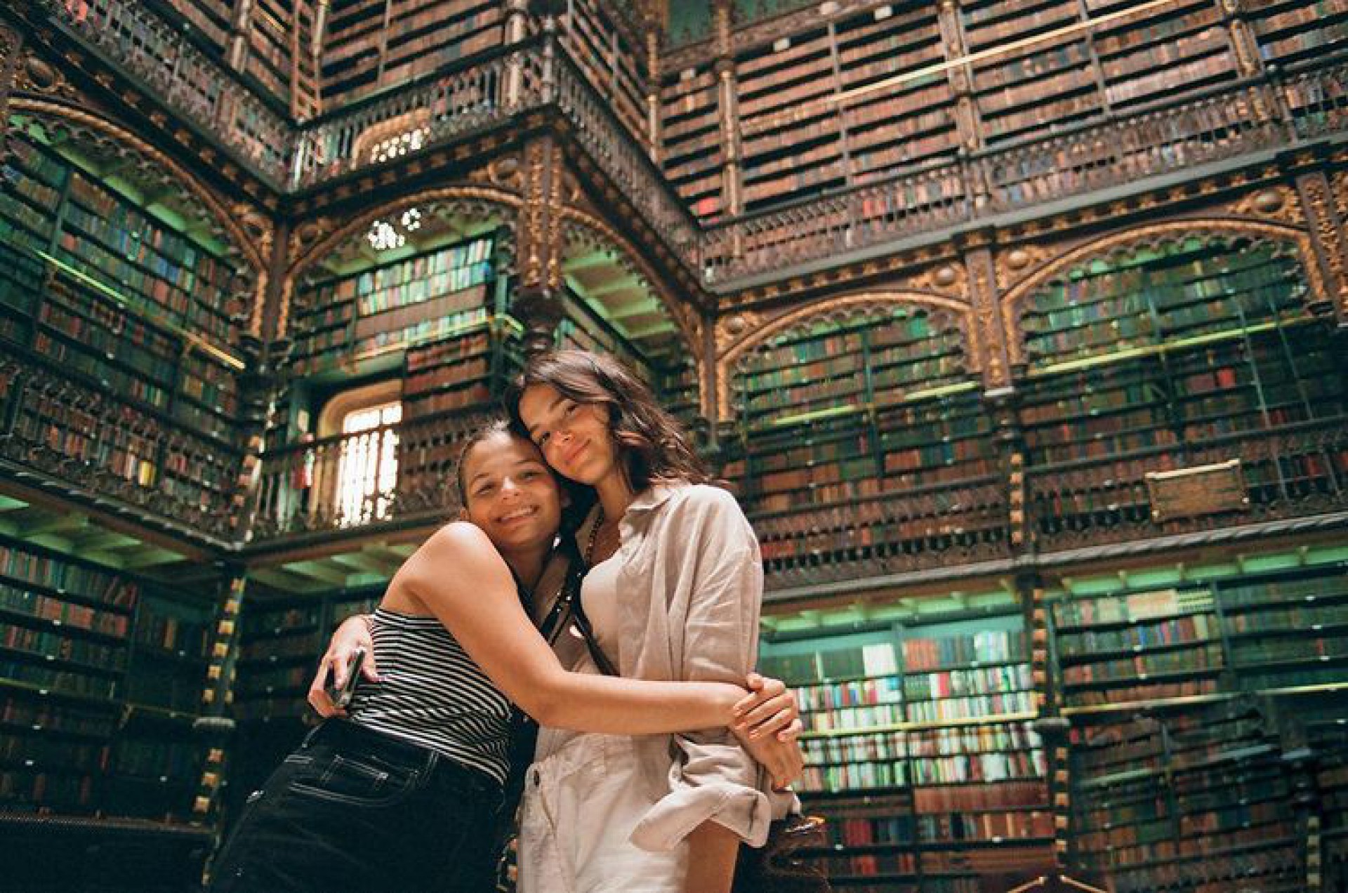 Bruna Marquezine e Xolo Maridueña - Reprodução do Instagram