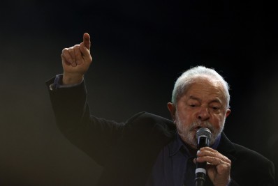 Empresários da terceira via cobram maior definição do programa de Lula