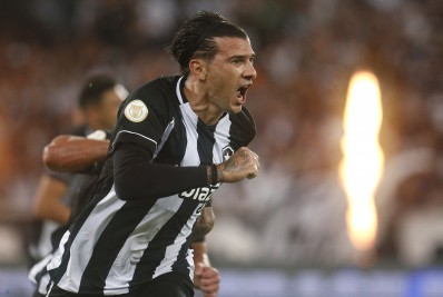 Botafogo tem quatro representantes na seleção da rodada do Brasileirão