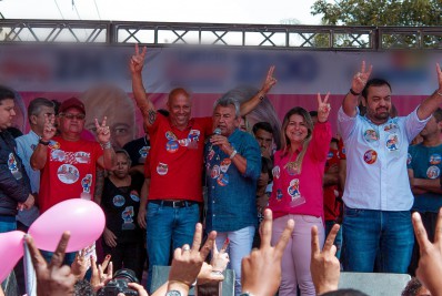 Caminhadão do PL reúne cerca de sete mil pessoas no bairro Tomazinho, em Meriti